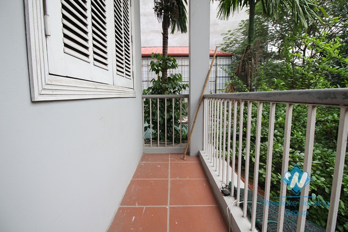 Modern detached villa rental in Tay Ho